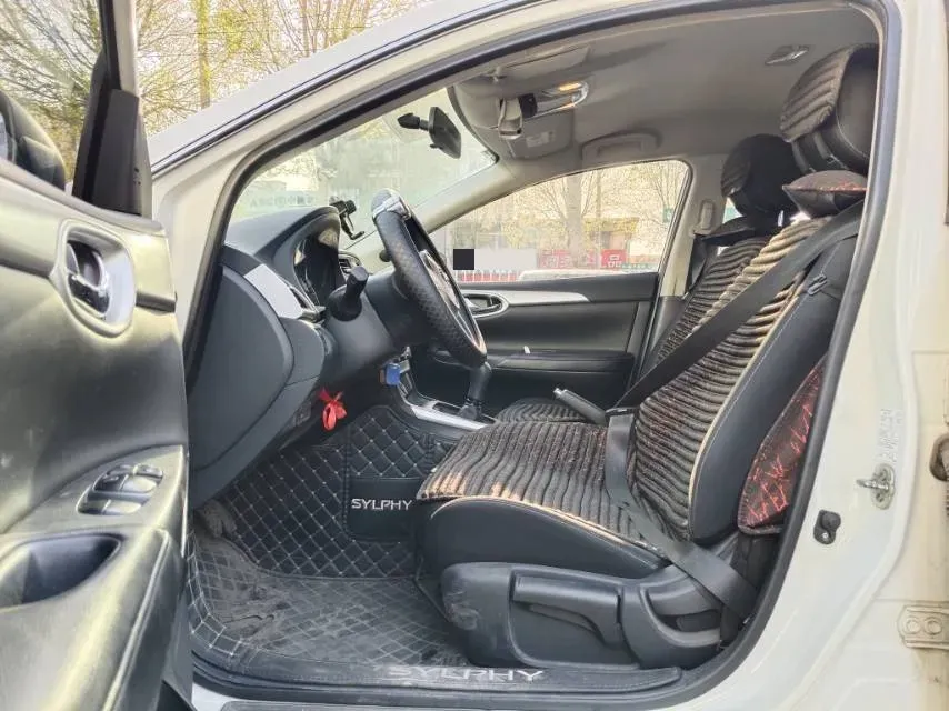 2019 Nissan Sylphy 1.6L 126HP L4 5MT,autocango,china used car exporter,china ev exporter,chinese used car exporter,chinese used ev exporter