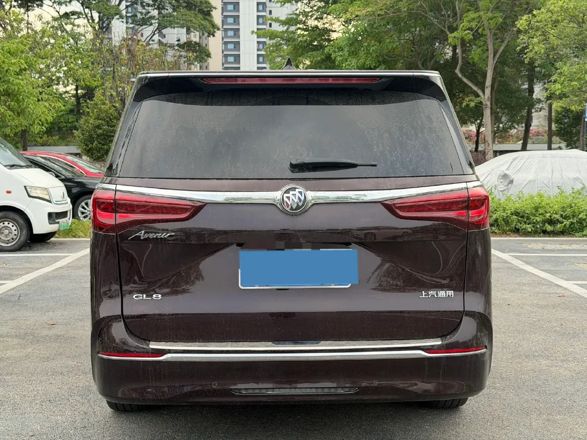 2021 Buick GL8 2.0T 237HP L4 9AT,autocango,china used car exporter,china ev exporter,chinese used car exporter,chinese used ev exporter