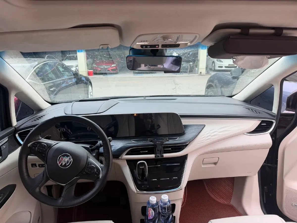 2021 Buick GL8 2.0T 237HP L4 9AT,autocango,china used car exporter,china ev exporter,chinese used car exporter,chinese used ev exporter