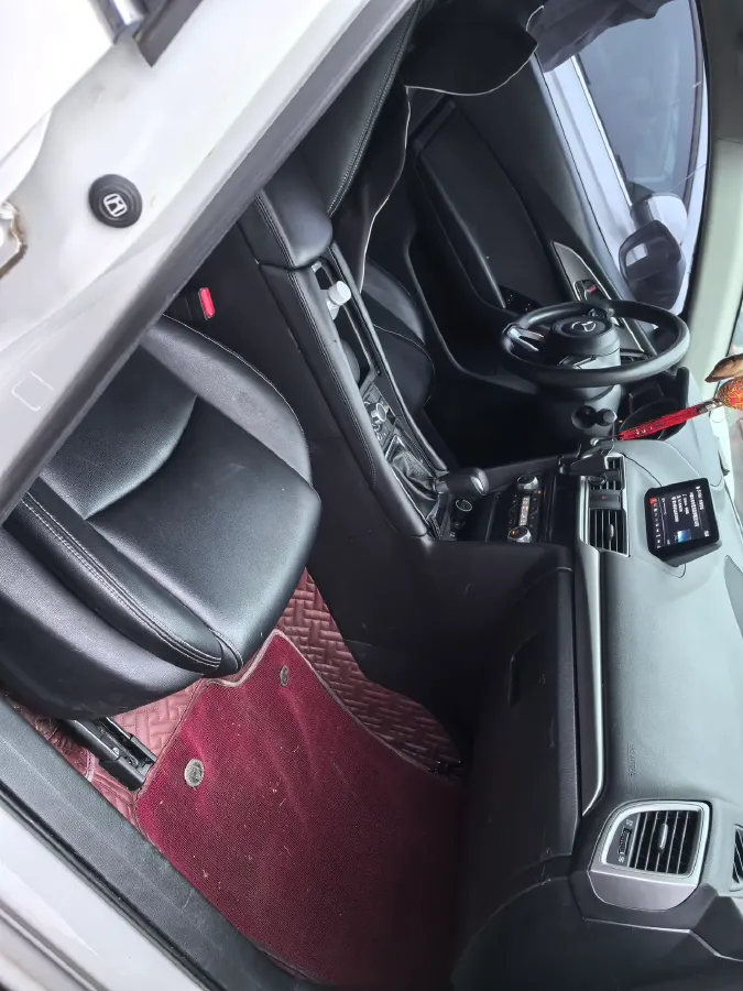 2017 Mazda 3 Axela 1.5L 117HP L4 6AT,autocango,china used car exporter,china ev exporter,chinese used car exporter,chinese used ev exporter