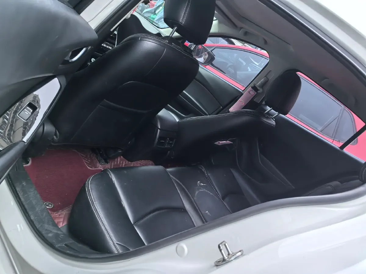 2017 Mazda 3 Axela 1.5L 117HP L4 6AT,autocango,china used car exporter,china ev exporter,chinese used car exporter,chinese used ev exporter