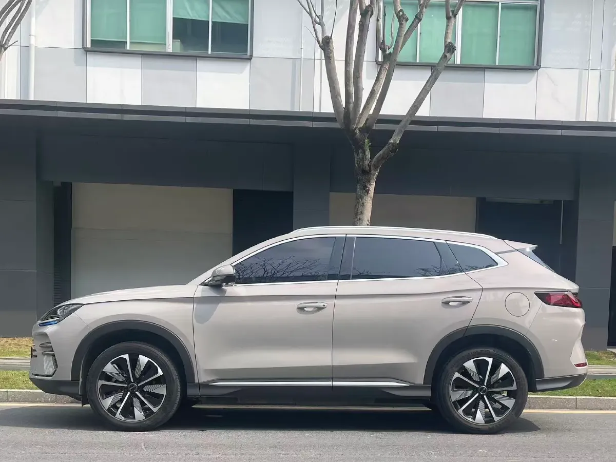 2025 BYD Song Plus 1.5L 101HP L4 E-CVT PHEV 18.3KWH,autocango,china used car exporter,china ev exporter,chinese used car exporter,chinese used ev exporter