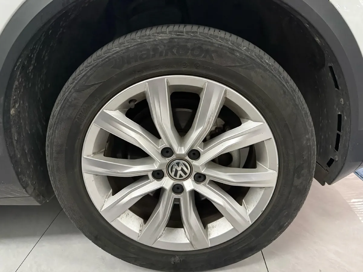 2020 Volkswagen T-Roc 1.4T 150HP L4 7DCT,autocango,china used car exporter,china ev exporter,chinese used car exporter,chinese used ev exporter