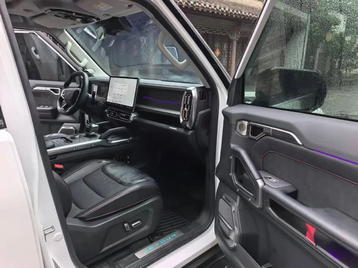 2025 Jetour ShanHai TravellerC-DM 1.5T 156HP L4 3DHT PHEV,autocango,china used car exporter,china ev exporter,chinese used car exporter,chinese used ev exporter