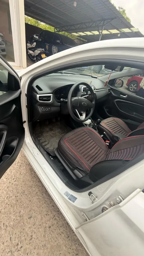 2017 Hyundai Reina 1.4L 95HP L4 5MT,autocango,china used car exporter,china ev exporter,chinese used car exporter,chinese used ev exporter