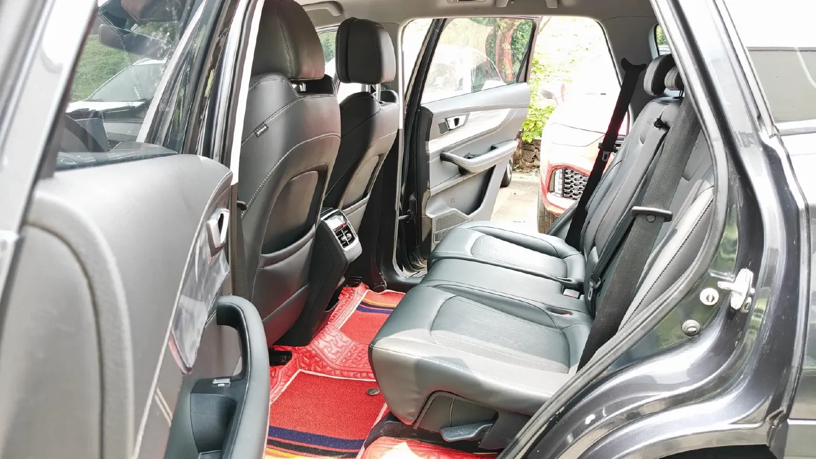 2021 Chery Tiggo 8 Plus 1.6T 197HP L4 7DCT,autocango,china used car exporter,china ev exporter,chinese used car exporter,chinese used ev exporter