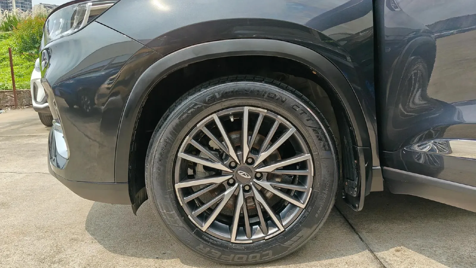 2021 Chery Tiggo 8 Plus 1.6T 197HP L4 7DCT,autocango,china used car exporter,china ev exporter,chinese used car exporter,chinese used ev exporter