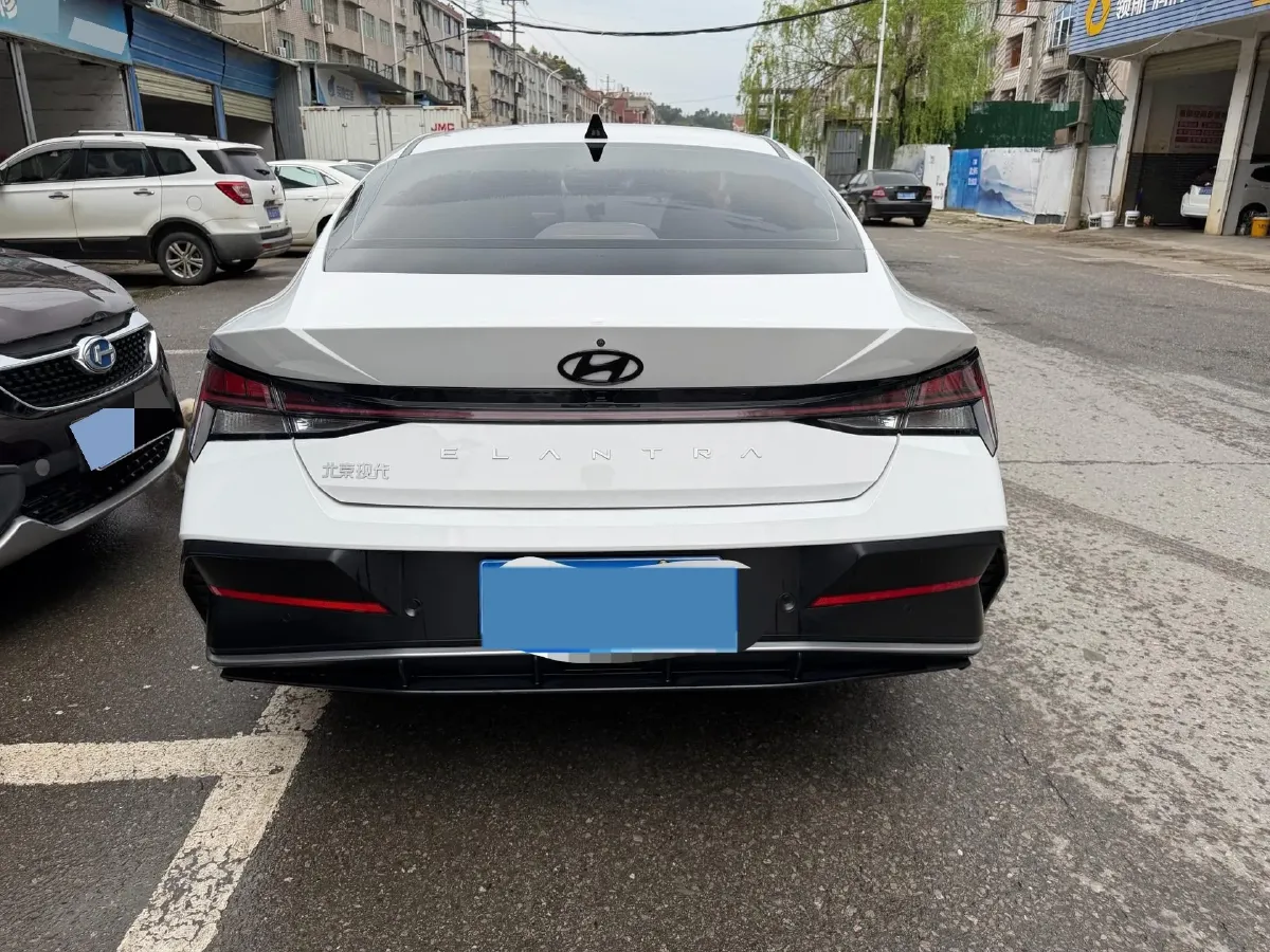 2023 Hyundai Elantra 1.5L 115HP L4 CVT,autocango,china used car exporter,china ev exporter,chinese used car exporter,chinese used ev exporter