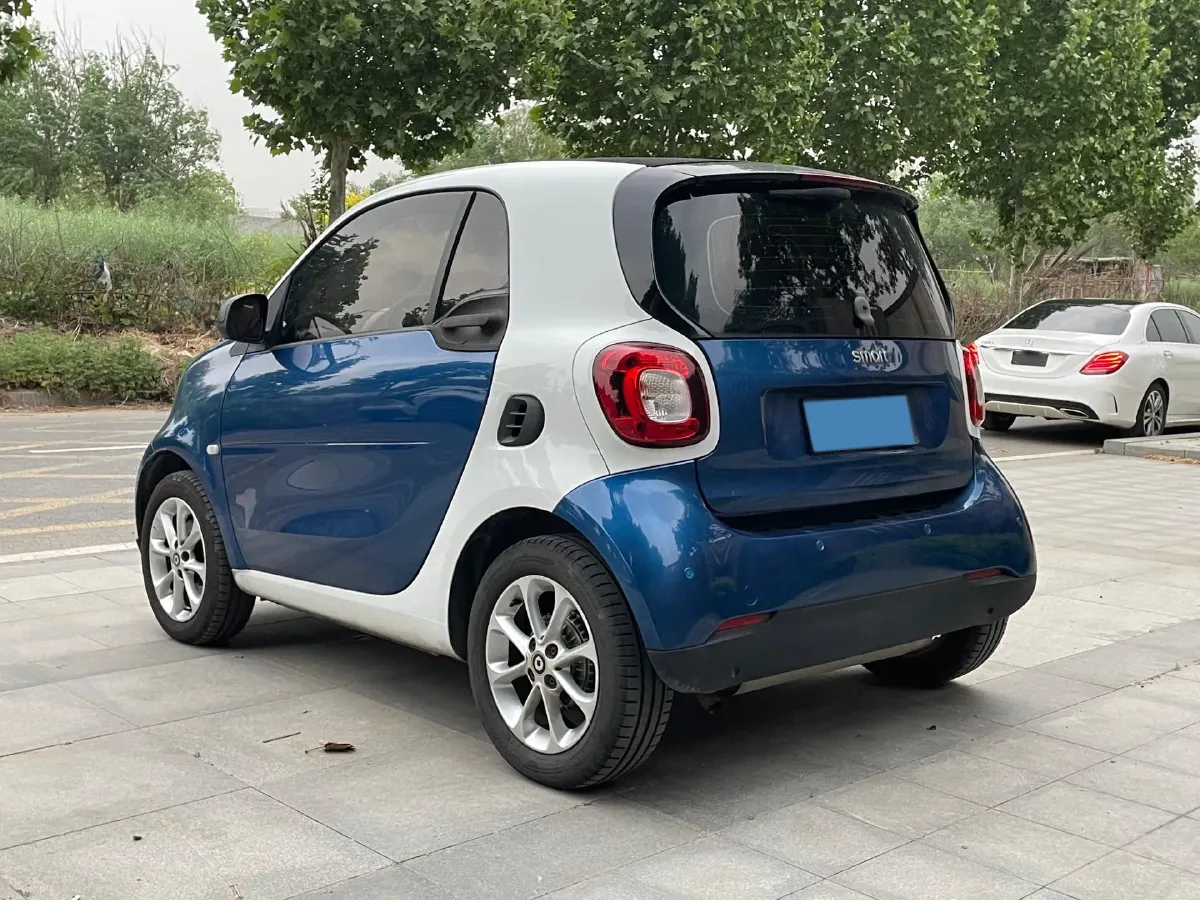 2018 HuangHai JiaoLong 2.4L 143HP L4 5AT,autocango,china used car exporter,china ev exporter,chinese used car exporter,chinese used ev exporter