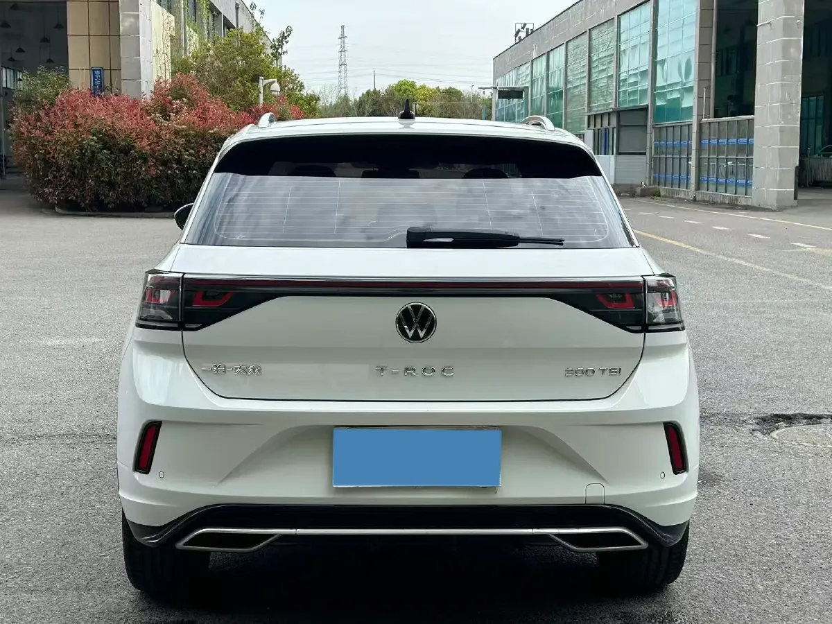 2023 Volkswagen T-Roc 1.5T 160HP L4 7DCT,autocango,china used car exporter,china ev exporter,chinese used car exporter,chinese used ev exporter