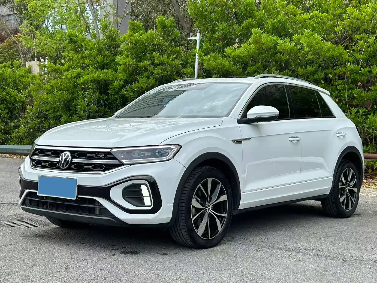 2023 Volkswagen T-Roc 1.5T 160HP L4 7DCT,autocango,china used car exporter,china ev exporter,chinese used car exporter,chinese used ev exporter