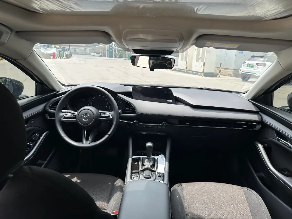 2023 Mazda 3 Axela 2.0L 158HP L4 6AT,autocango,china used car exporter,china ev exporter,chinese used car exporter,chinese used ev exporter