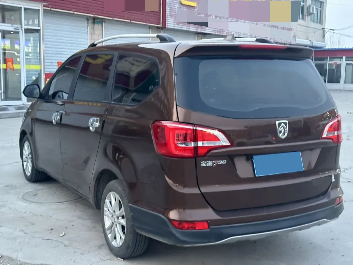 2019 BaoJun 730 1.5L 105HP L4 6MT,autocango,china used car exporter,china ev exporter,chinese used car exporter,chinese used ev exporter