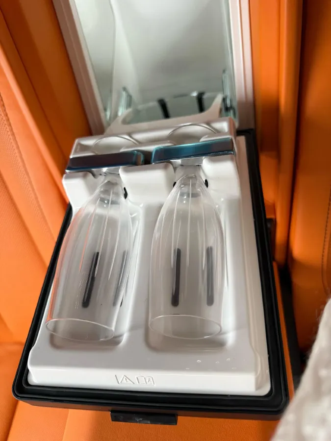 2024 Rolls-Royce Cullinan 6.7T 600HP V12 8AT,autocango,china used car exporter,china ev exporter,chinese used car exporter,chinese used ev exporter