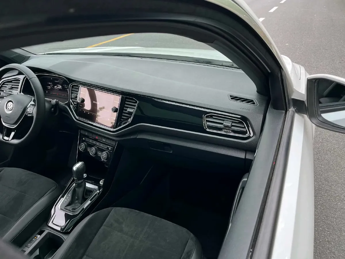 2018 Jeep Renegade 2.0L 155HP L4 9AT,autocango,china used car exporter,china ev exporter,chinese used car exporter,chinese used ev exporter