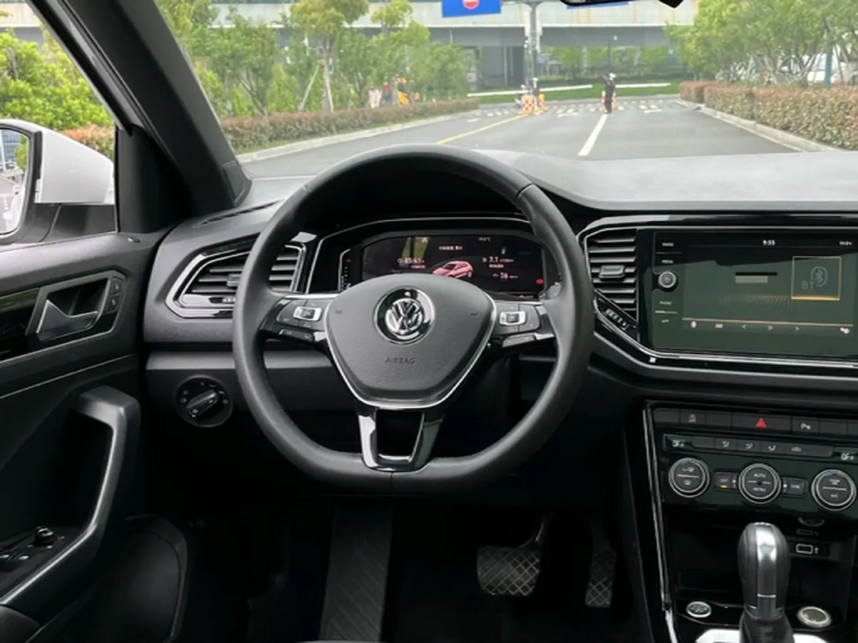 2018 Jeep Renegade 2.0L 155HP L4 9AT,autocango,china used car exporter,china ev exporter,chinese used car exporter,chinese used ev exporter