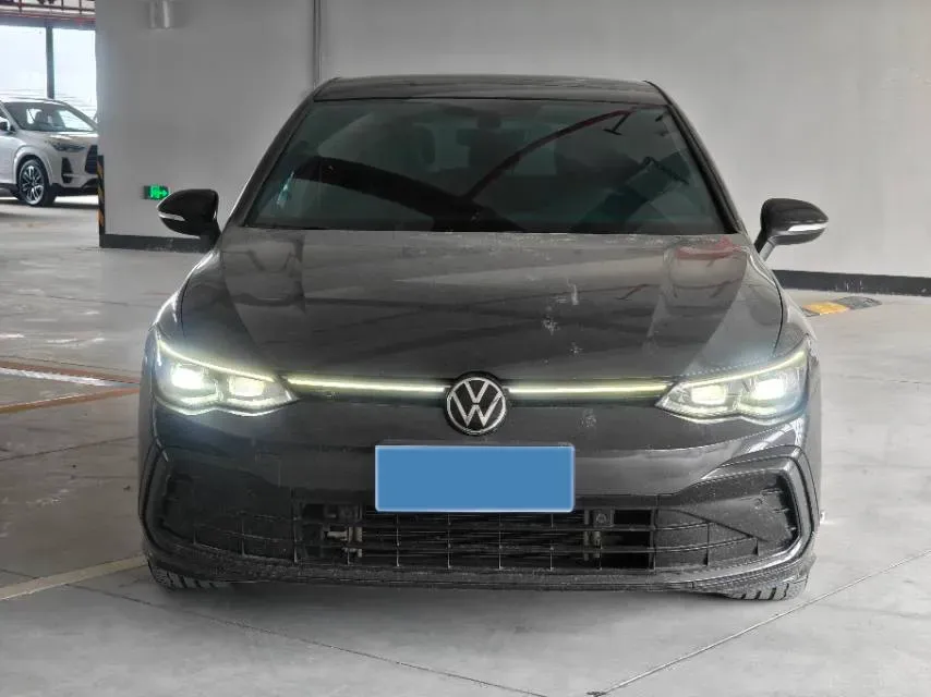 2023 Volkswagen Golf 1.4T 150HP L4 7DCT,autocango,china used car exporter,china ev exporter,chinese used car exporter,chinese used ev exporter