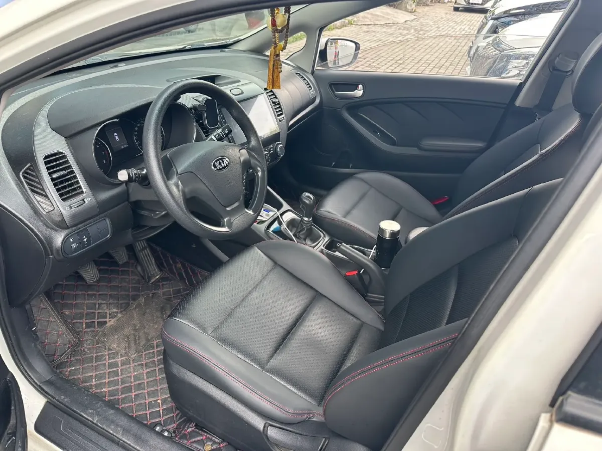 2016 Kia K3 1.6L 128HP L4 6MT,autocango,china used car exporter,china ev exporter,chinese used car exporter,chinese used ev exporter