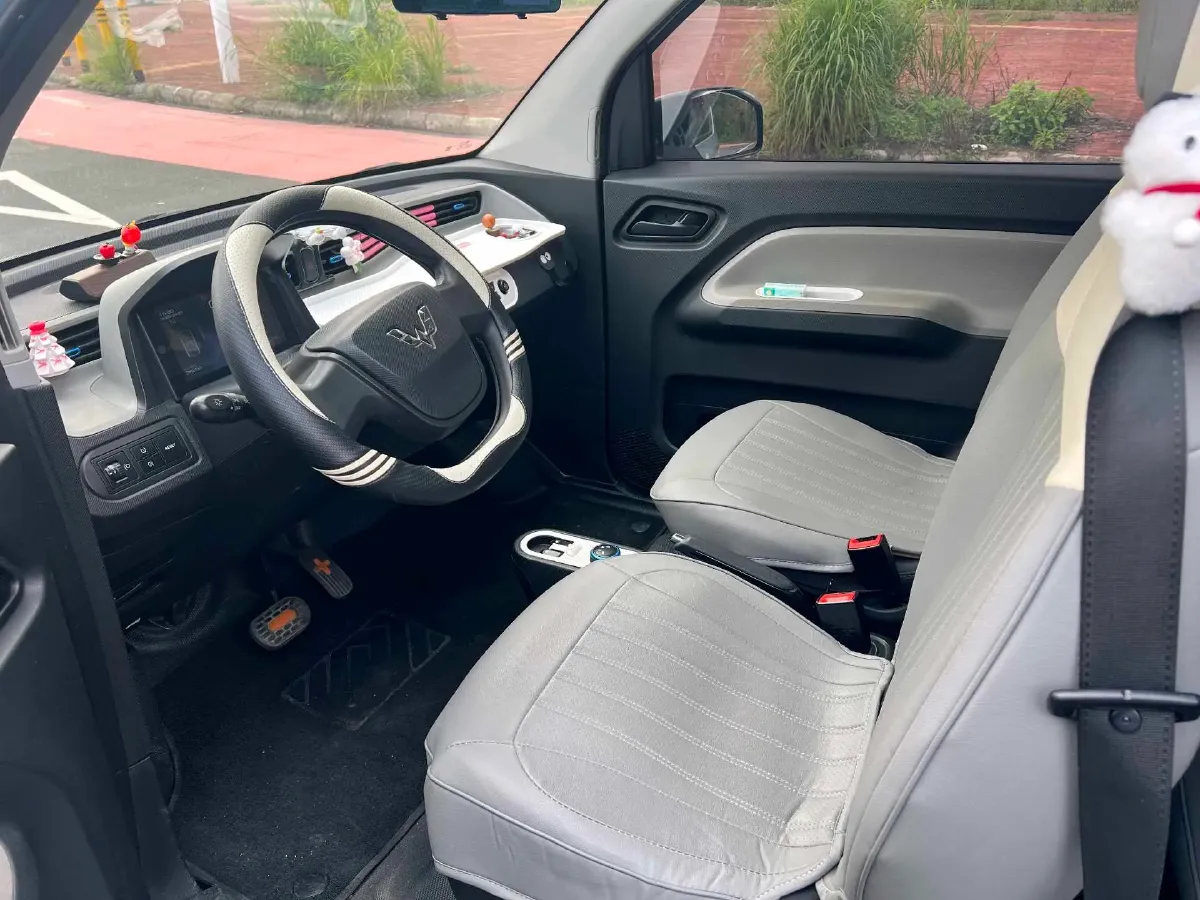 2020 WuLing HongGuang MINI EV BEV 13.8KWH,autocango,china used car exporter,china ev exporter,chinese used car exporter,chinese used ev exporter