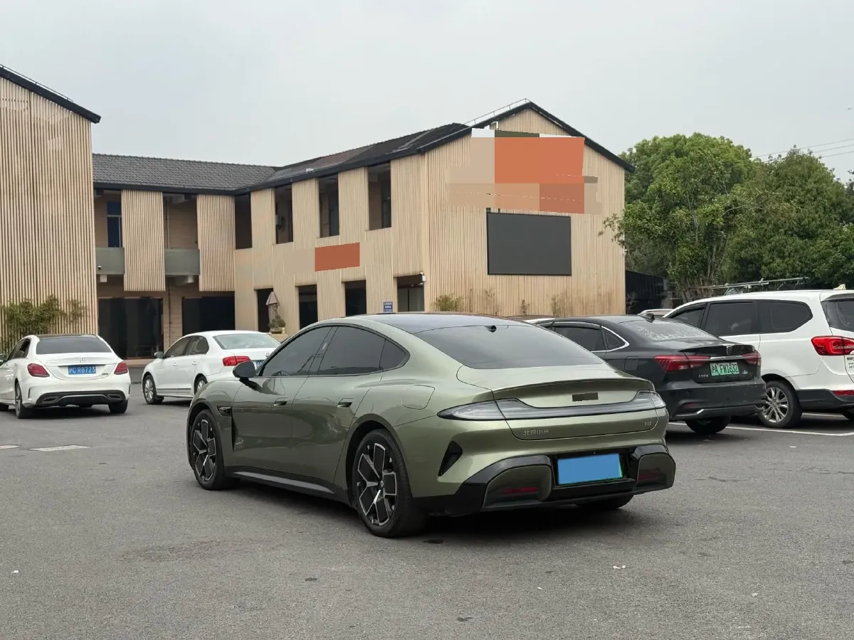 2024 MI SU7 BEV 94.3KWH,autocango,china used car exporter,china ev exporter,chinese used car exporter,chinese used ev exporter