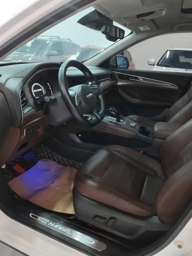 2019 Haval F7 2.0T 197HP L4 7DCT,autocango,china used car exporter,china ev exporter,chinese used car exporter,chinese used ev exporter