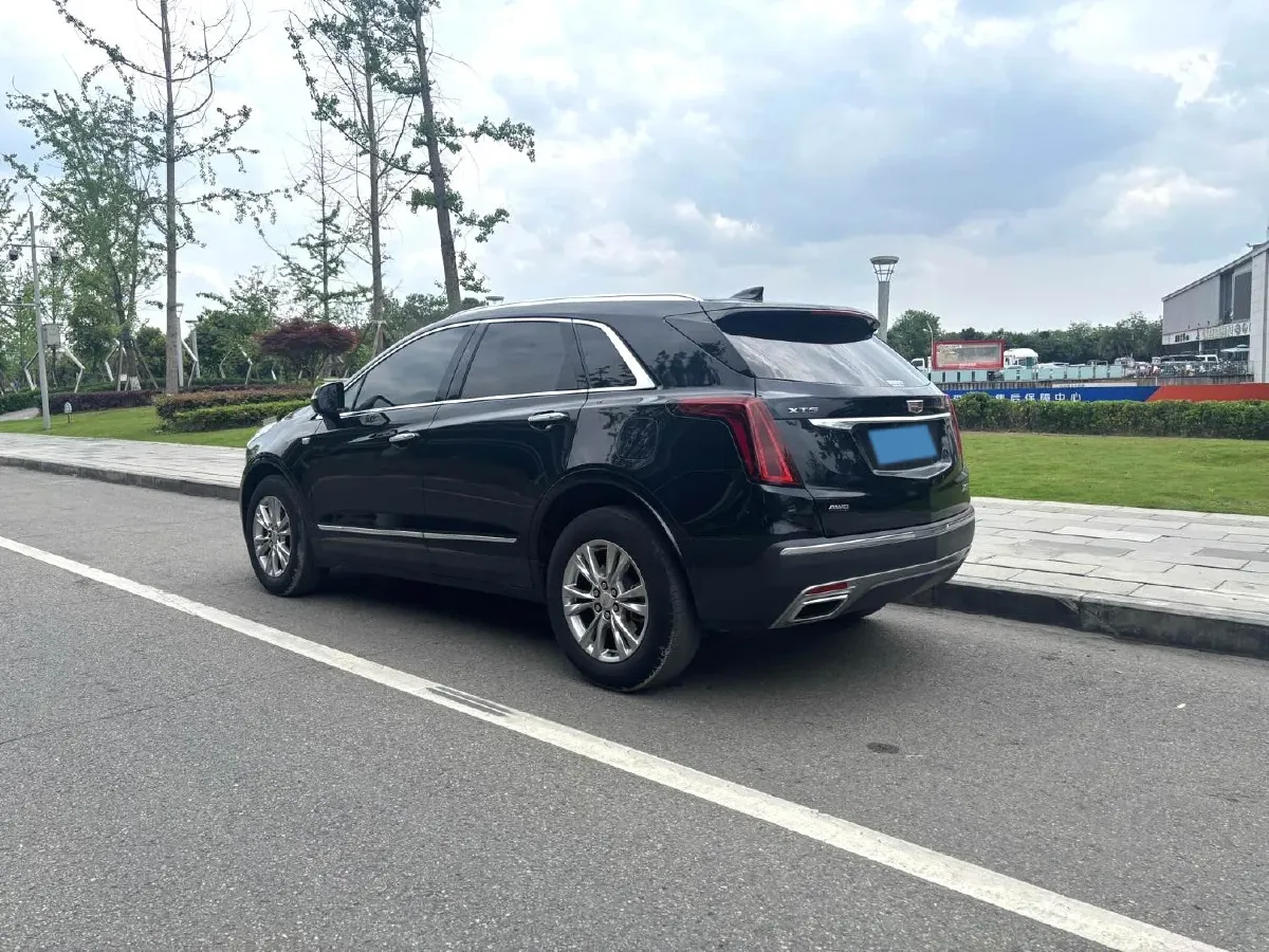 2021 Cadillac XT5 2.0T 237HP L4 9AT,autocango,china used car exporter,china ev exporter,chinese used car exporter,chinese used ev exporter