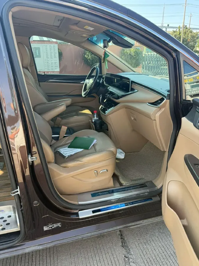 2018 Buick GL8 2.0T 260HP L4 6AT,autocango,china used car exporter,china ev exporter,chinese used car exporter,chinese used ev exporter