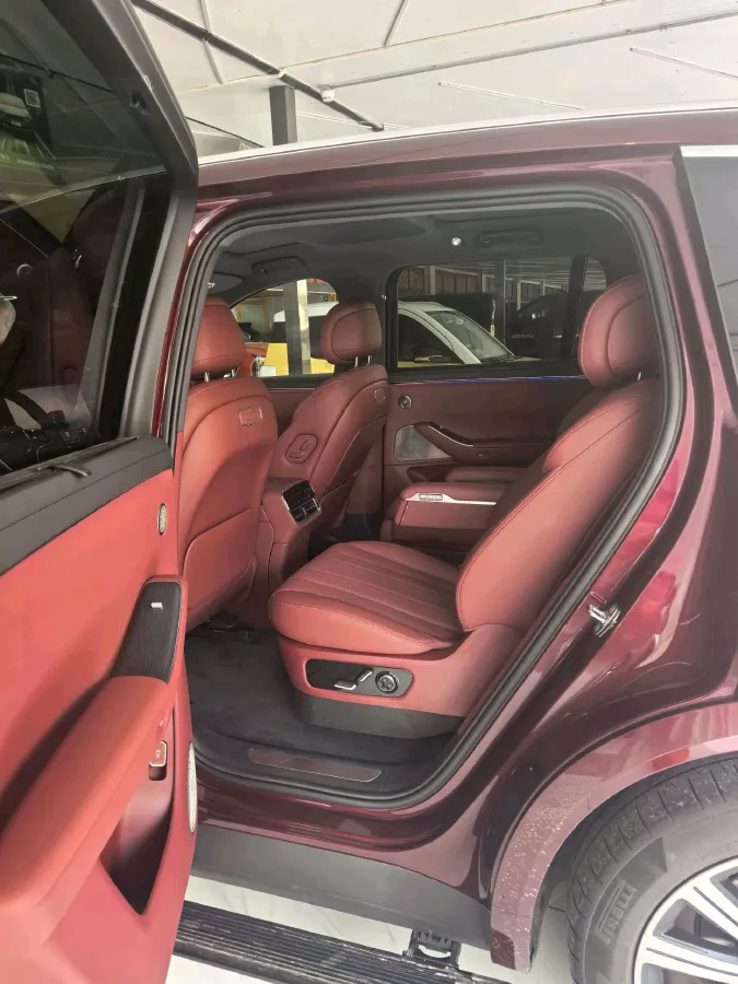 2026 AITO AITO M7 REEV 160HP REEV,autocango,china used car exporter,china ev exporter,chinese used car exporter,chinese used ev exporter