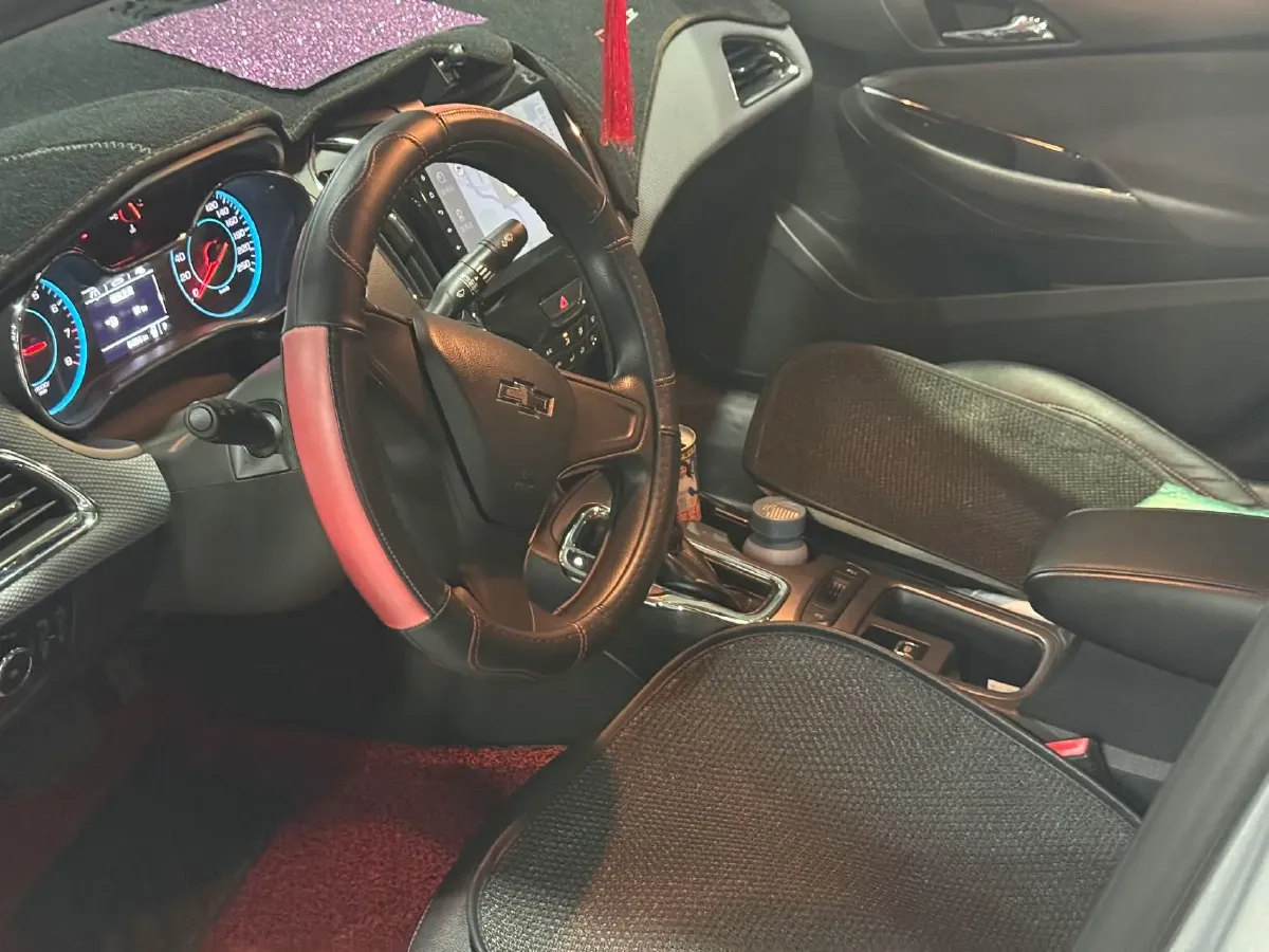 2018 Chevrolet Cruze 1.5L 114HP L4 6AT,autocango,china used car exporter,china ev exporter,chinese used car exporter,chinese used ev exporter