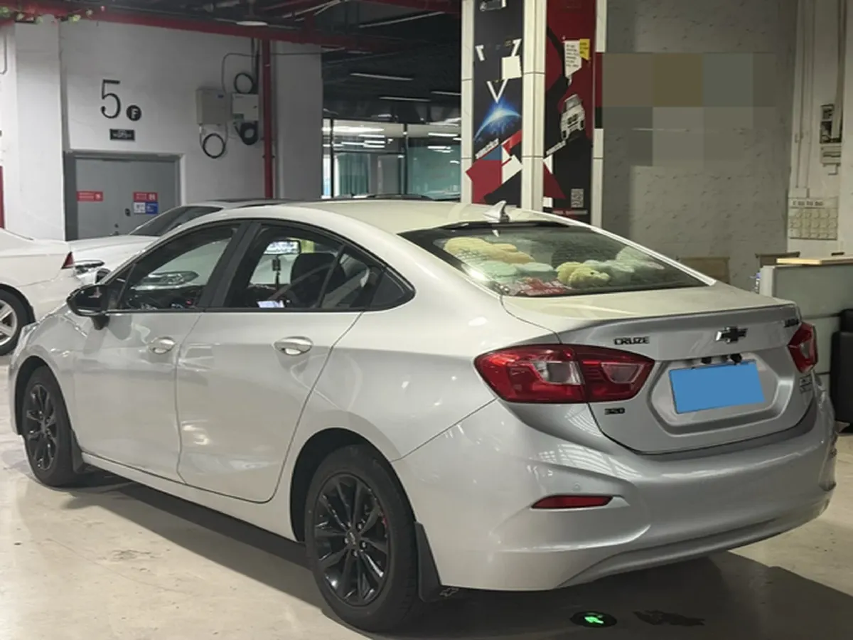 2018 Chevrolet Cruze 1.5L 114HP L4 6AT,autocango,china used car exporter,china ev exporter,chinese used car exporter,chinese used ev exporter