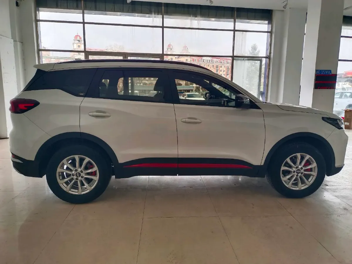 2022 Chery Tiggo 7 1.5T 156HP L4 CVT,autocango,china used car exporter,china ev exporter,chinese used car exporter,chinese used ev exporter