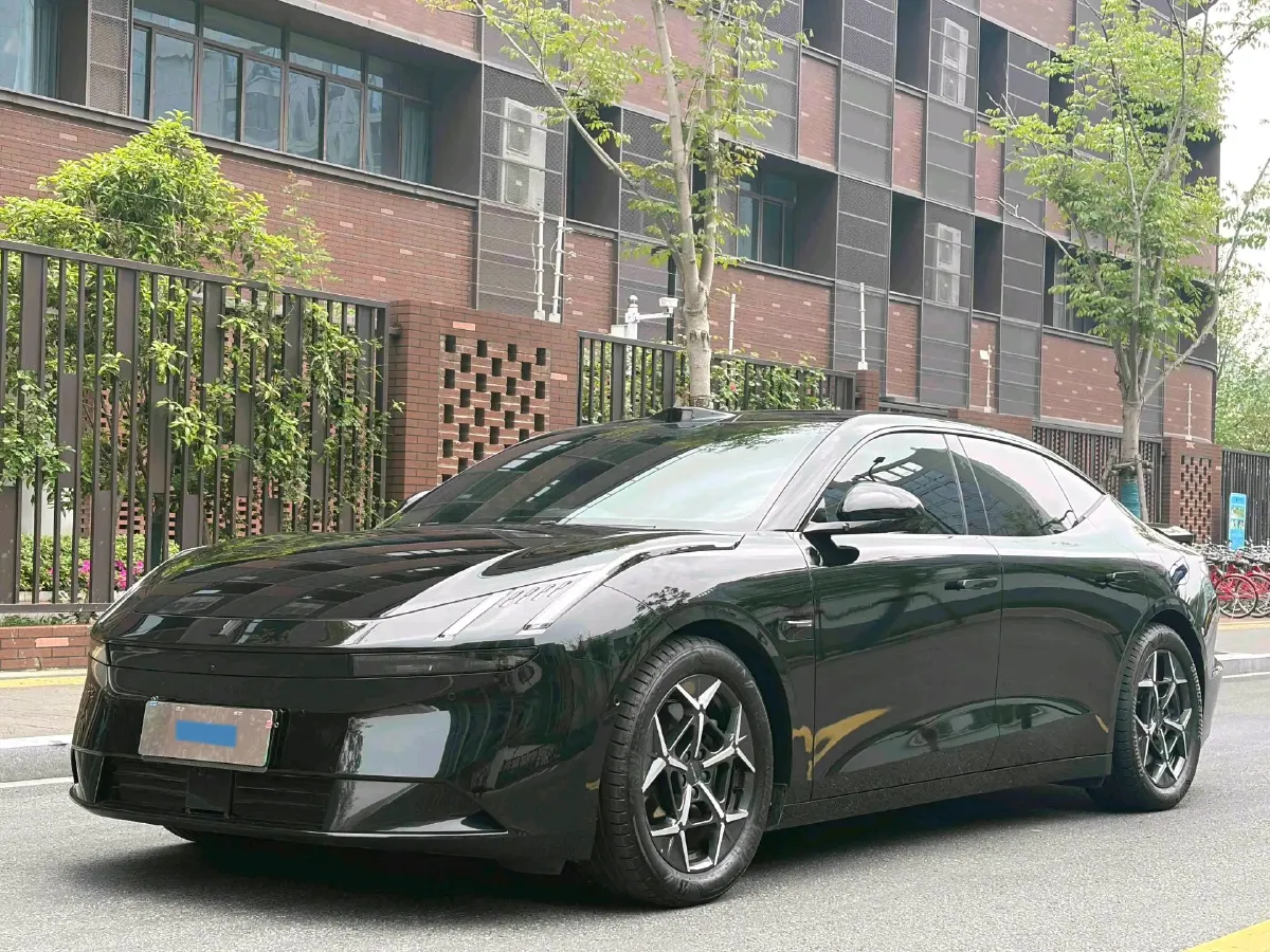 2024 HongQi HS7 2.0T 252HP L4 8AT,autocango,china used car exporter,china ev exporter,chinese used car exporter,chinese used ev exporter