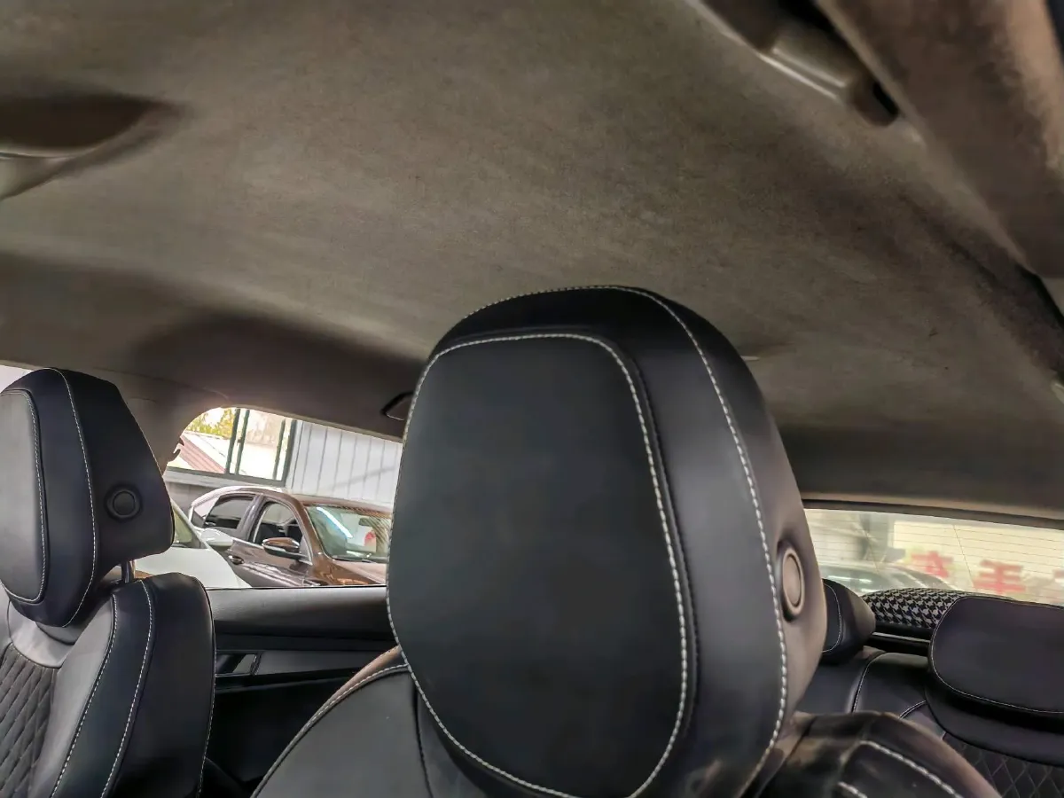 2021 Skoda Karoq 1.4T 150HP L4 7DCT,autocango,china used car exporter,china ev exporter,chinese used car exporter,chinese used ev exporter