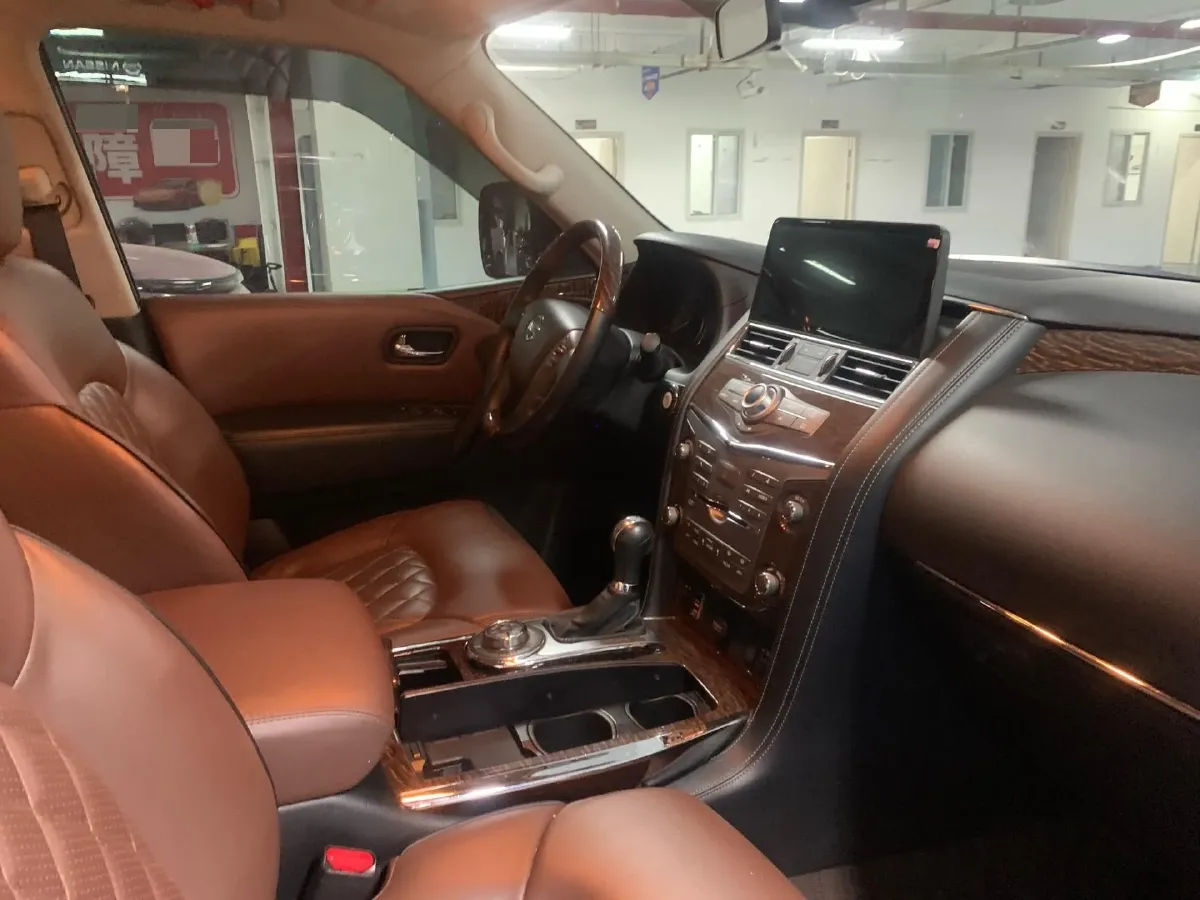 2018 Nissan Patrol 4.0L 279HP V6 7AT,autocango,china used car exporter,china ev exporter,chinese used car exporter,chinese used ev exporter