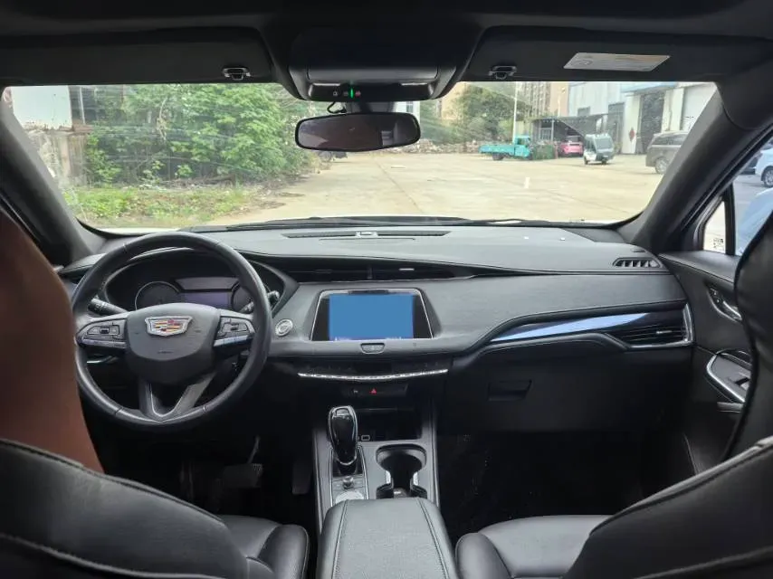 2021 Cadillac XT4 2.0T 237HP L4 9AT,autocango,china used car exporter,china ev exporter,chinese used car exporter,chinese used ev exporter