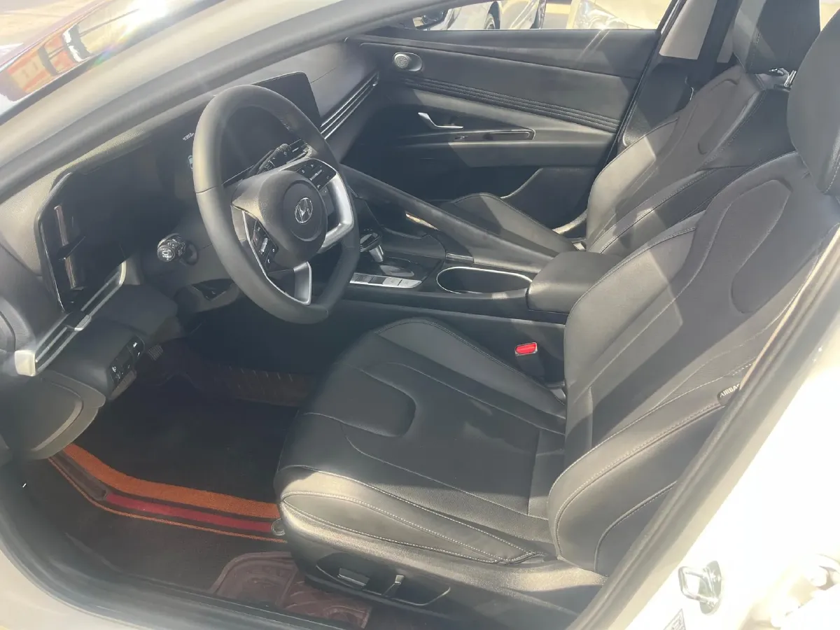 2022 Hyundai Elantra 1.5L 115HP L4 CVT,autocango,china used car exporter,china ev exporter,chinese used car exporter,chinese used ev exporter