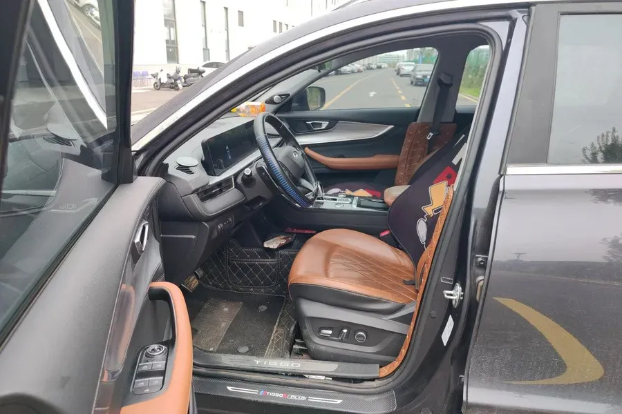 2021 Chery Tiggo 8 Plus 1.6T 197HP L4 7DCT,autocango,china used car exporter,china ev exporter,chinese used car exporter,chinese used ev exporter