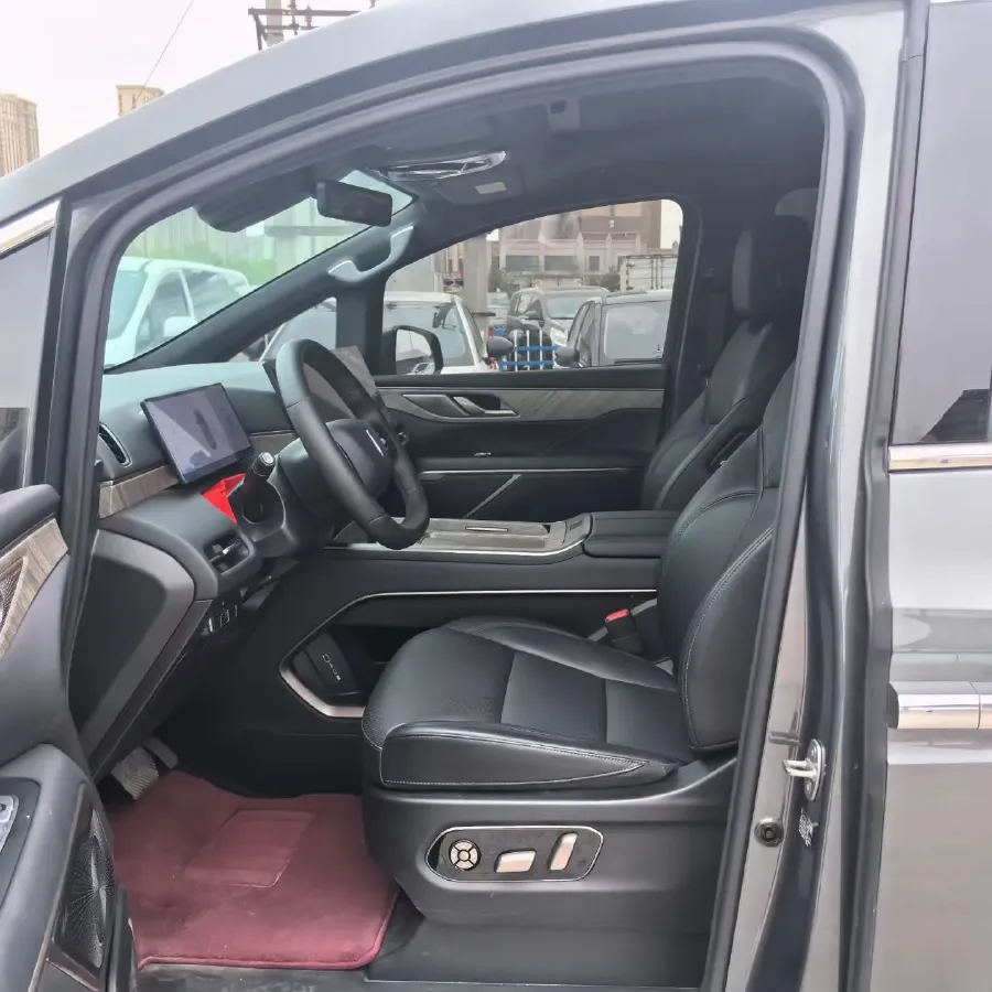 2025 WEY HighMountain 1.5T 170HP L4 4DHT PHEV,autocango,china used car exporter,china ev exporter,chinese used car exporter,chinese used ev exporter