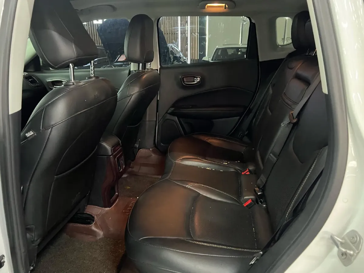 2017 Jeep Compass 1.4T 165HP L4 7DCT,autocango,china used car exporter,china ev exporter,chinese used car exporter,chinese used ev exporter