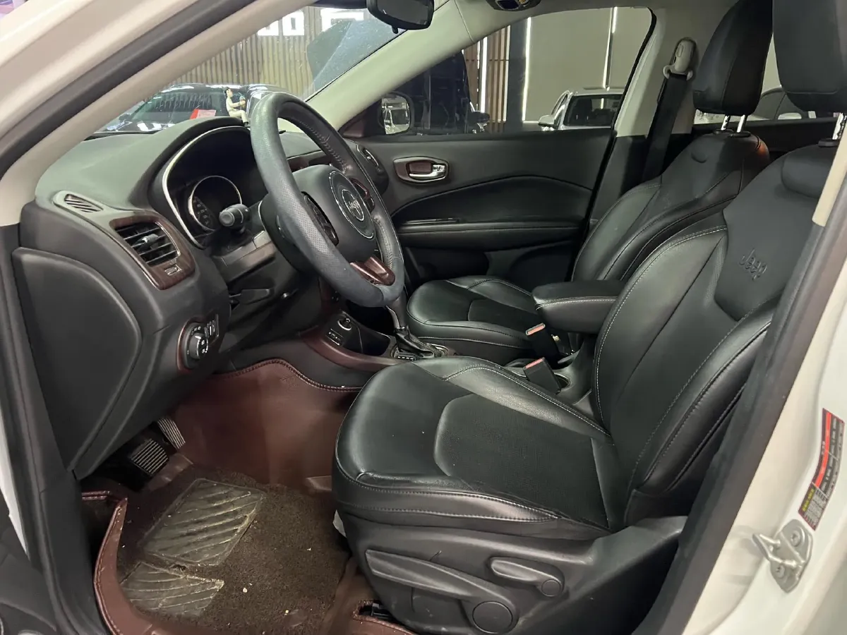 2017 Jeep Compass 1.4T 165HP L4 7DCT,autocango,china used car exporter,china ev exporter,chinese used car exporter,chinese used ev exporter