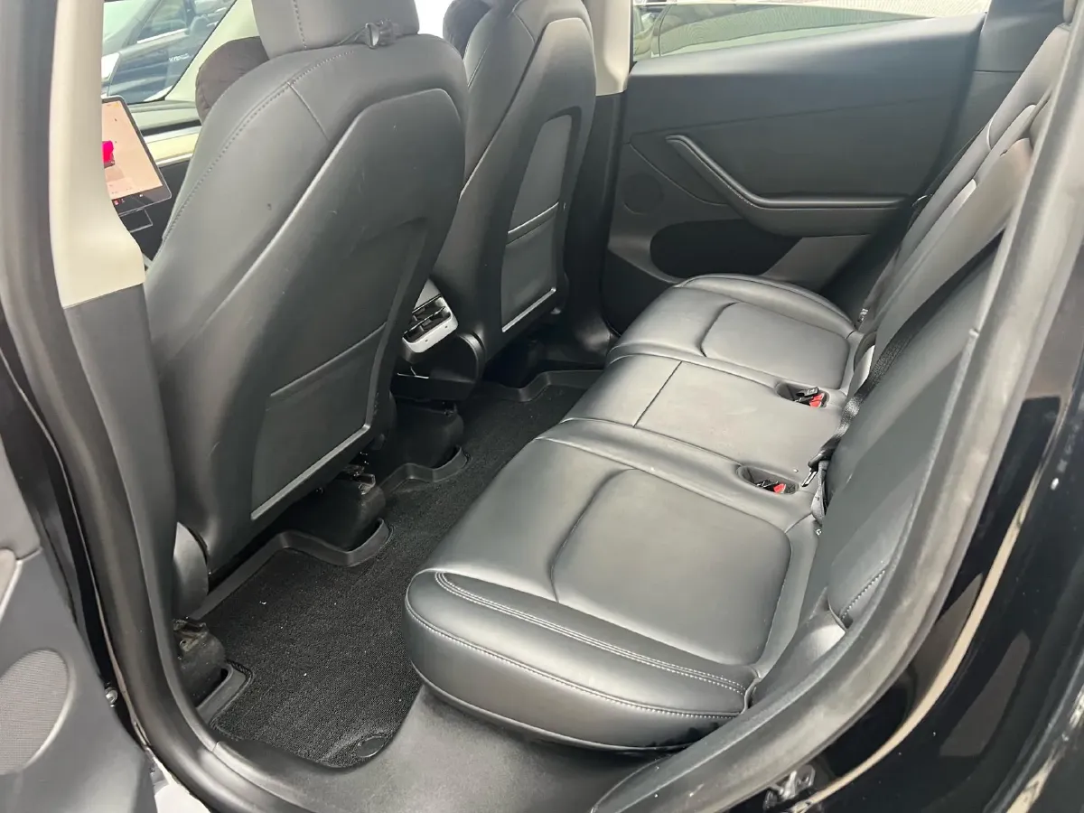 2022 Tesla Model Y BEV 60KWH,autocango,china used car exporter,china ev exporter,chinese used car exporter,chinese used ev exporter