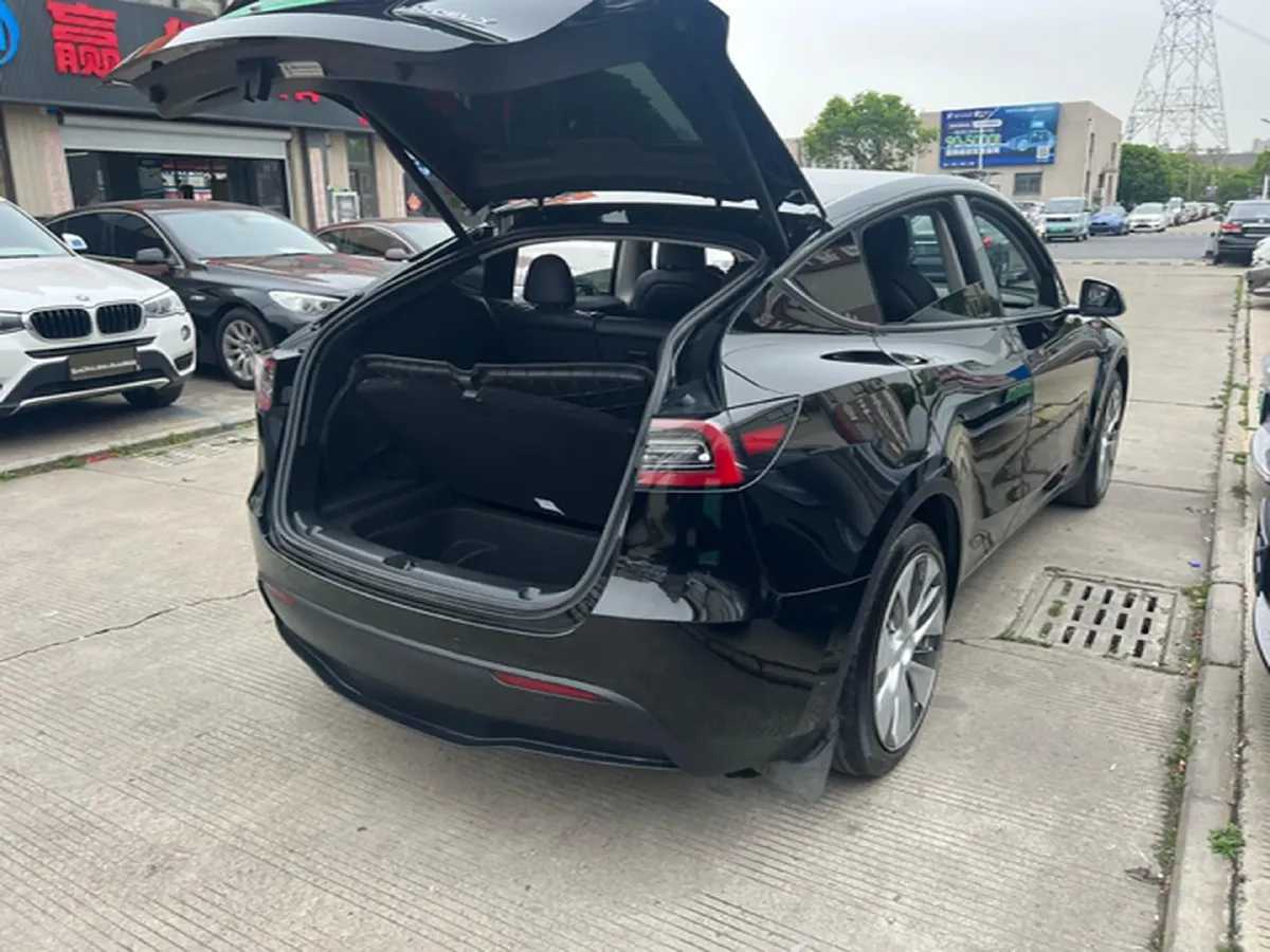 2022 Tesla Model Y BEV 60KWH,autocango,china used car exporter,china ev exporter,chinese used car exporter,chinese used ev exporter