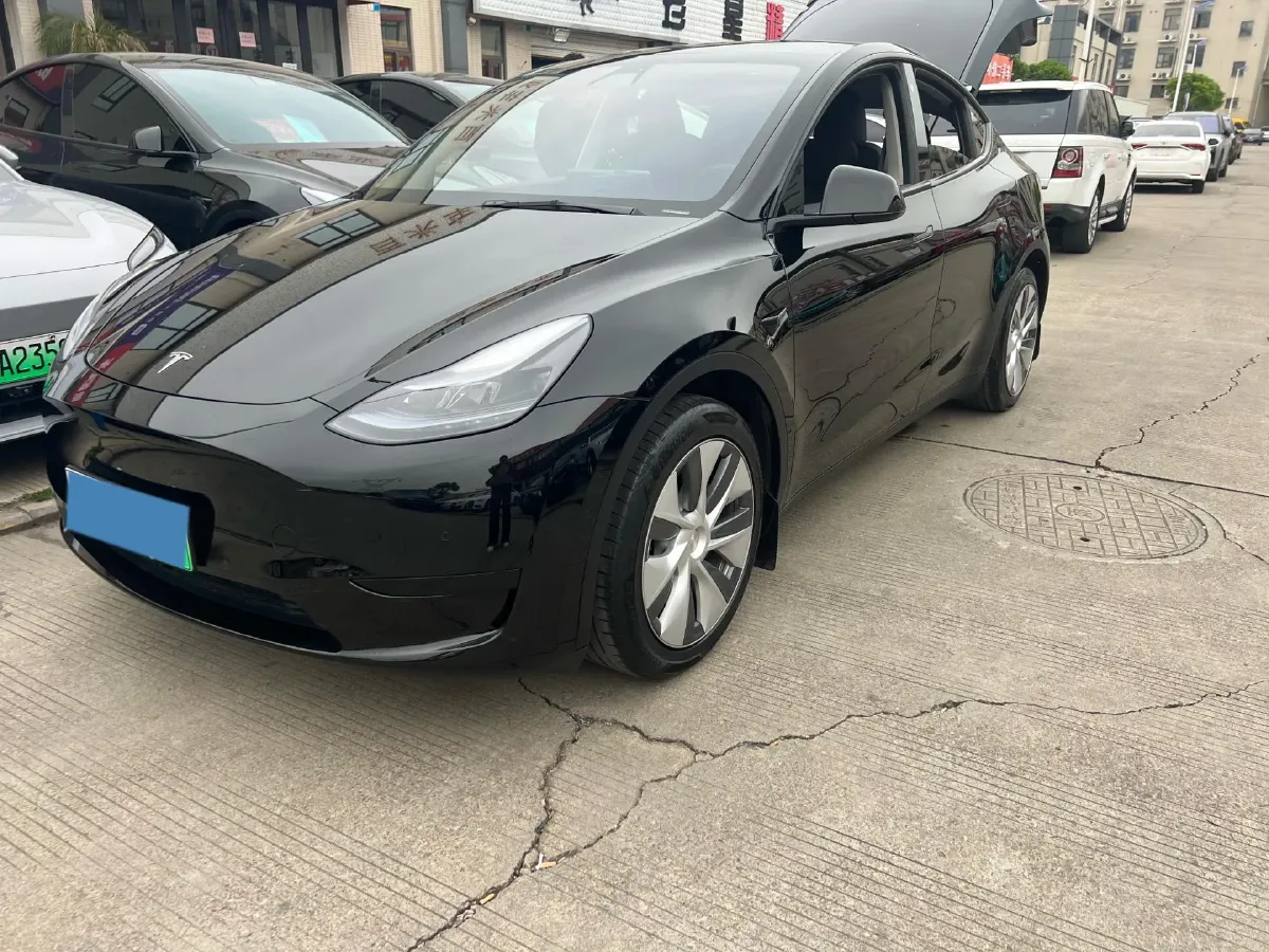 2022 Tesla Model Y BEV 60KWH,autocango,china used car exporter,china ev exporter,chinese used car exporter,chinese used ev exporter