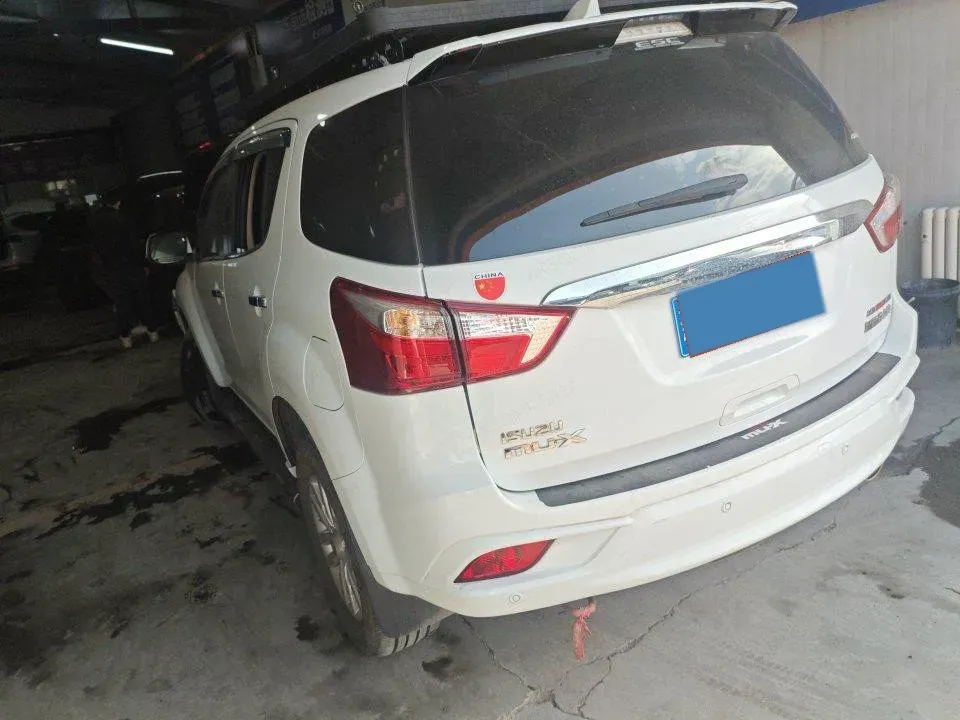 2020 Isuzu Mu-X 1.9T 166HP L4 6AT,autocango,china used car exporter,china ev exporter,chinese used car exporter,chinese used ev exporter