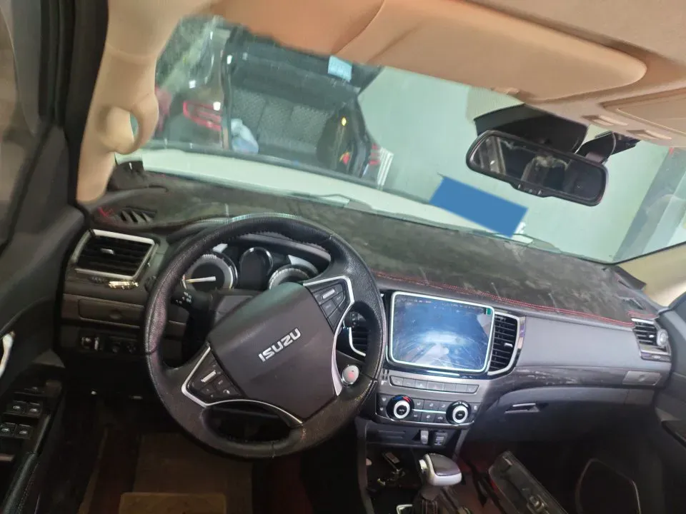 2020 Isuzu Mu-X 1.9T 166HP L4 6AT,autocango,china used car exporter,china ev exporter,chinese used car exporter,chinese used ev exporter