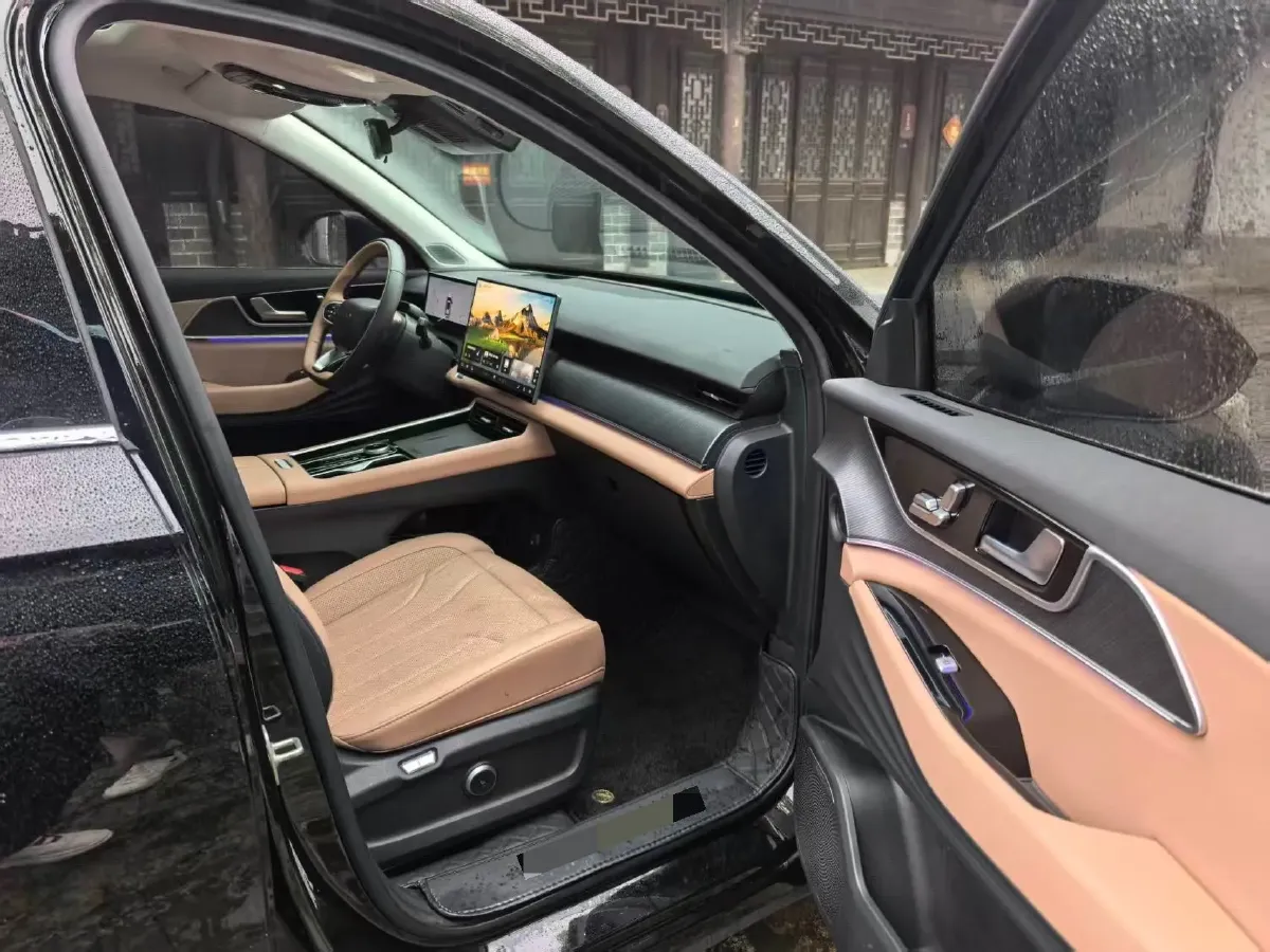 2024 Chery Tiggo8L 2.0T 254HP L4 8AT,autocango,china used car exporter,china ev exporter,chinese used car exporter,chinese used ev exporter