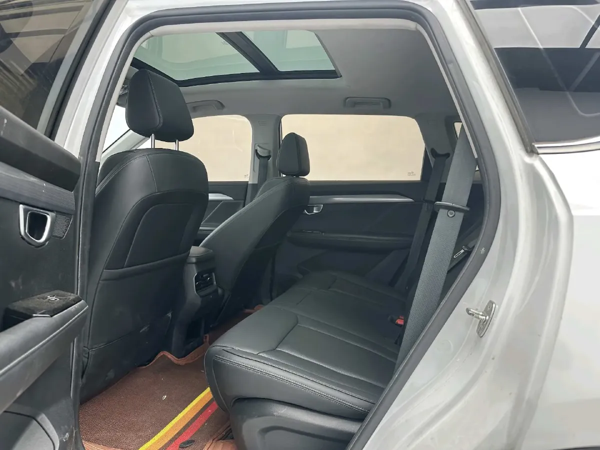 2021 WuLing XingChen 1.5T 147HP L4 CVT,autocango,china used car exporter,china ev exporter,chinese used car exporter,chinese used ev exporter