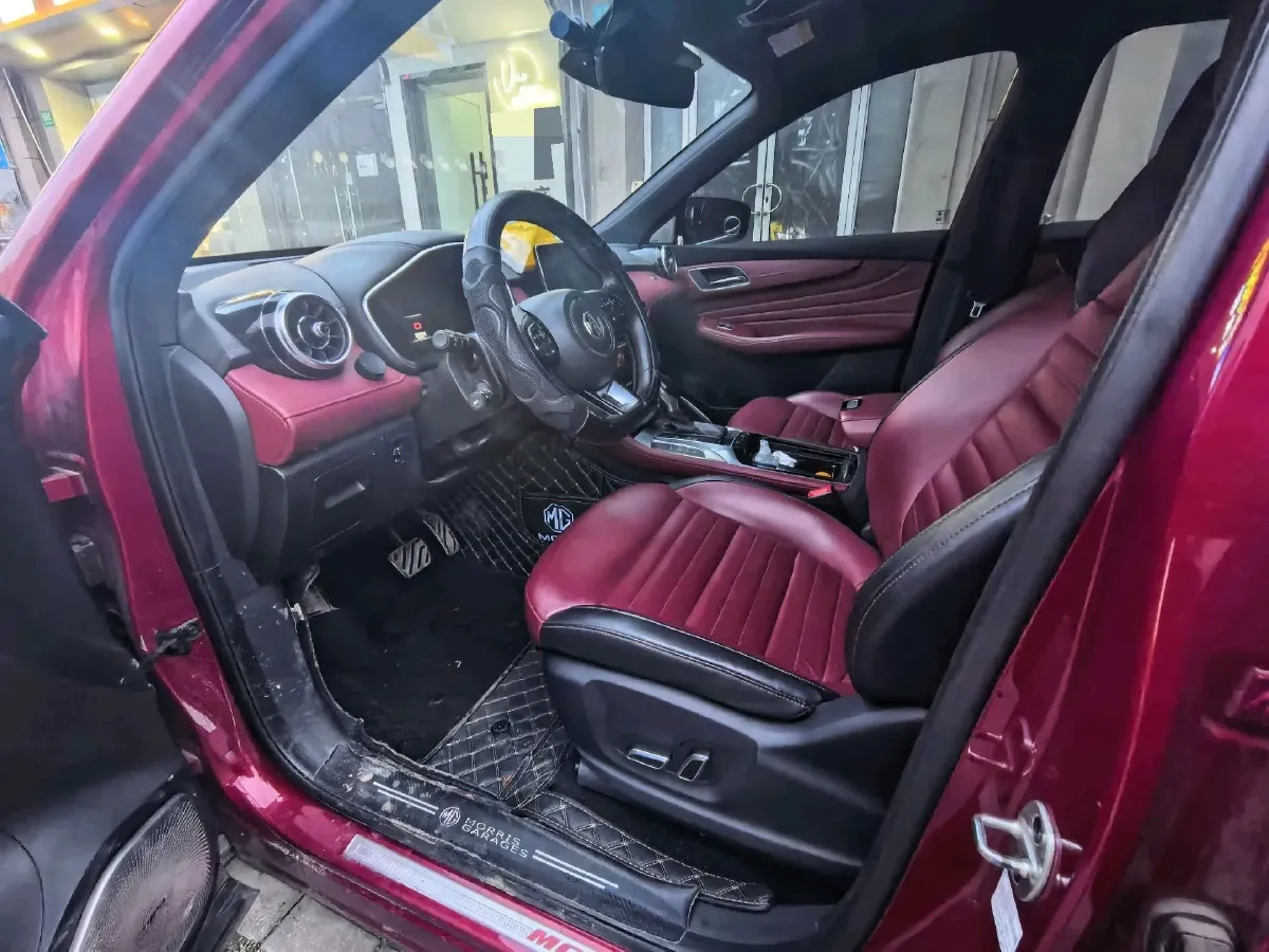 2018 MG HS 2.0T 231HP L4 6DCT,autocango,china used car exporter,china ev exporter,chinese used car exporter,chinese used ev exporter