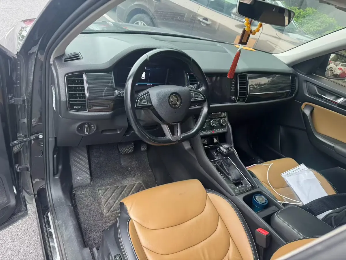 2019 Skoda Kodiak GT 2.0T 186HP L4 7DCT,autocango,china used car exporter,china ev exporter,chinese used car exporter,chinese used ev exporter