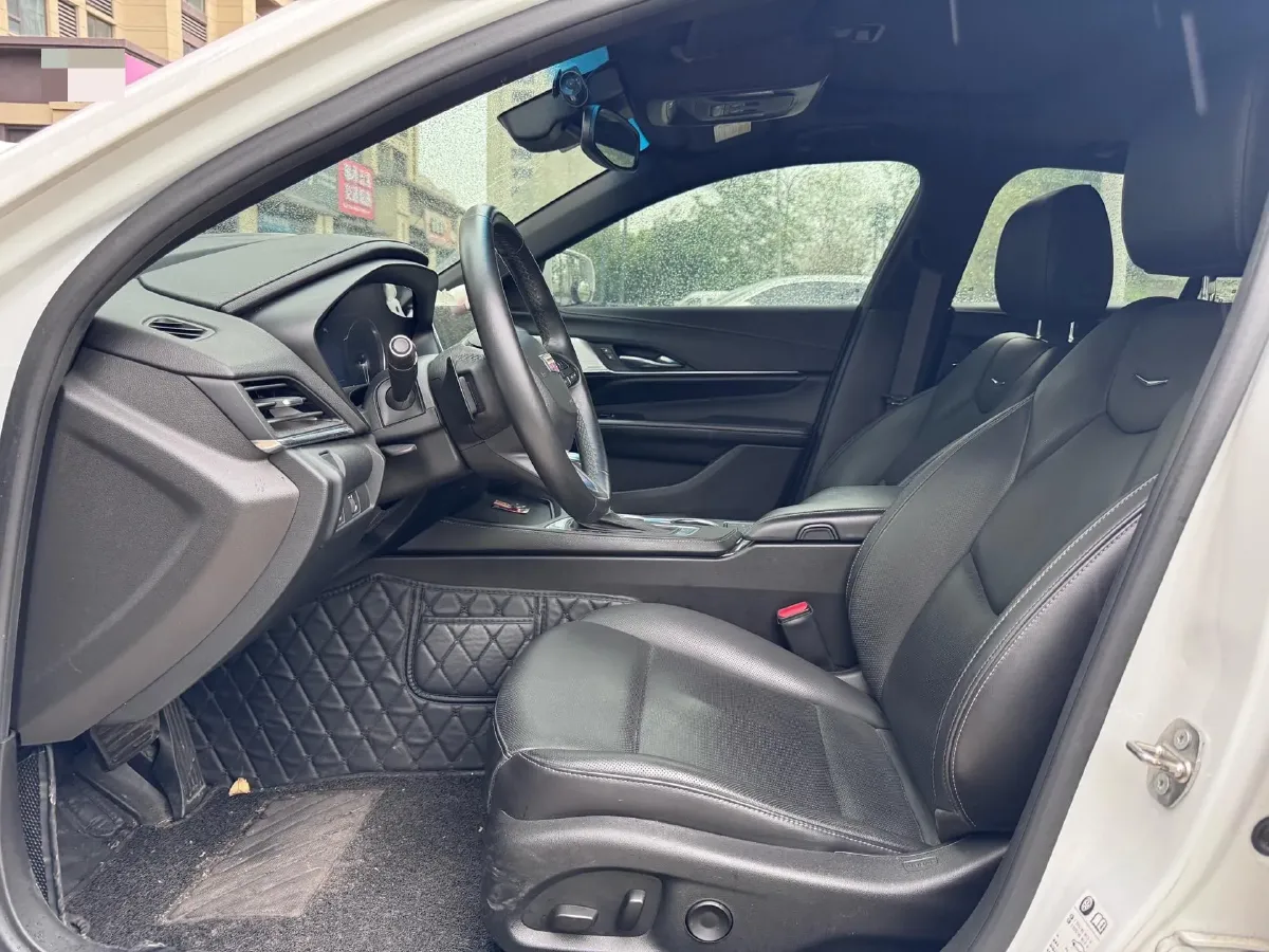 2021 Cadillac CT4 2.0T 237HP L4 8AT,autocango,china used car exporter,china ev exporter,chinese used car exporter,chinese used ev exporter